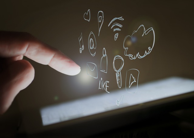 7 trucos para posicionar tu negocio online sin pagar Optimizar tu perfil digital para ganar en visibilidad.